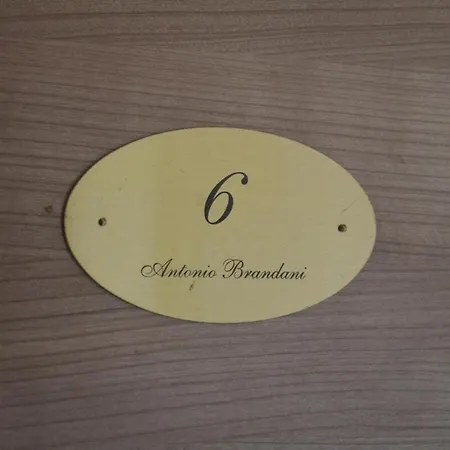 Urbania, Arte E Natura Casa de Férias *