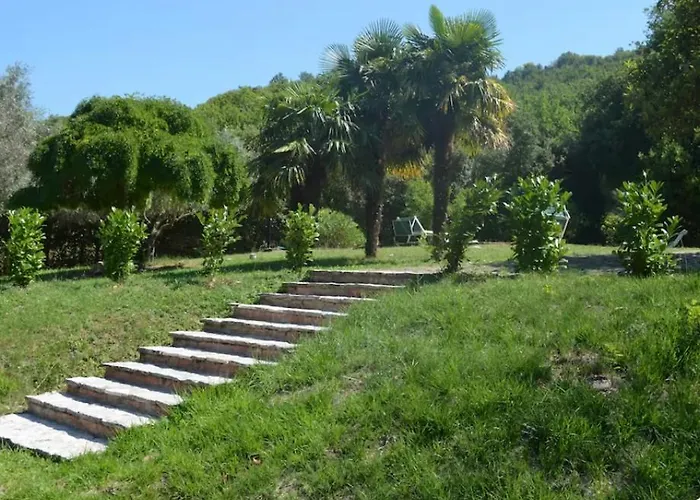 Urbania, Arte E Natura *